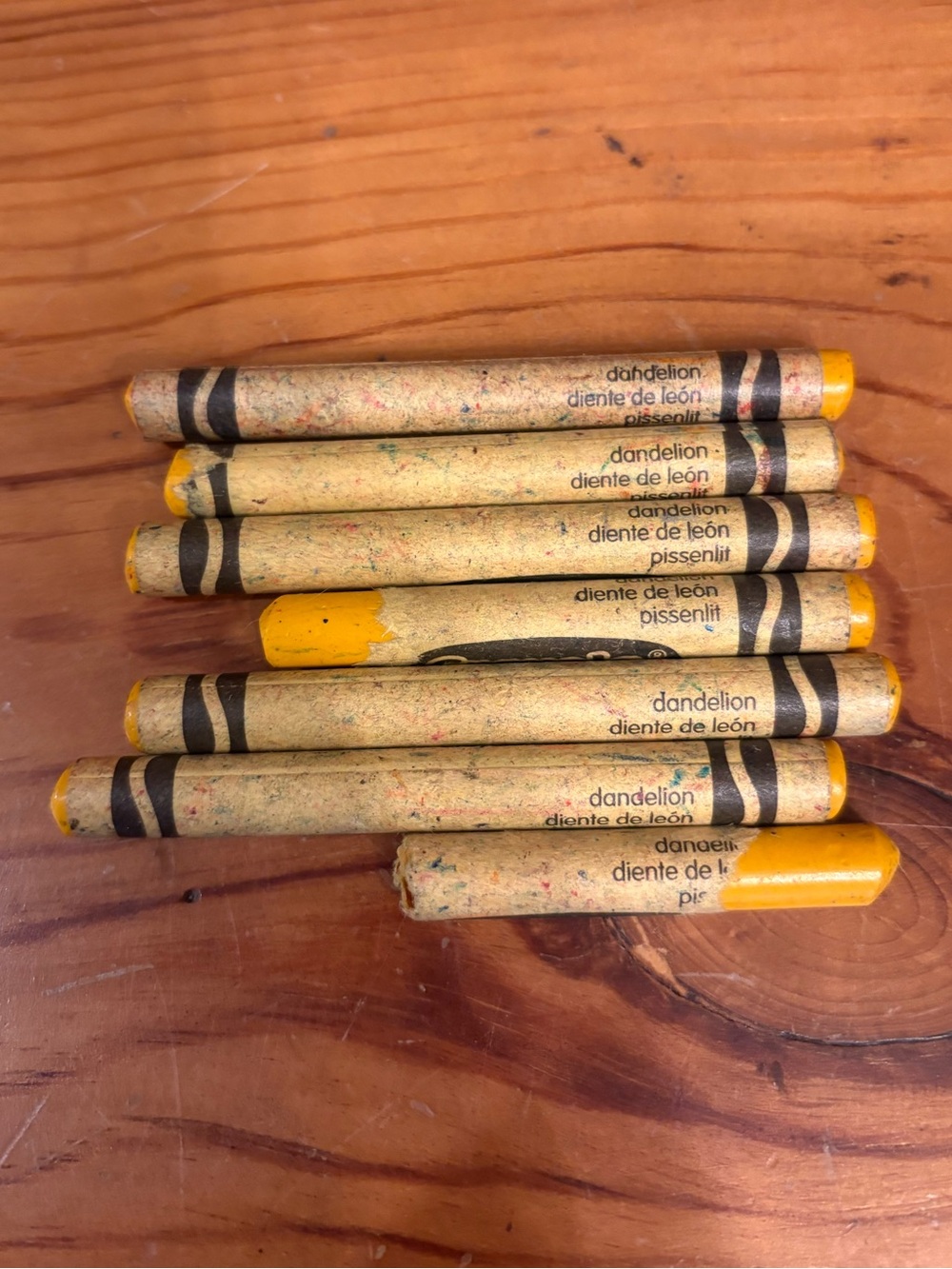 Dandelion Retired Crayola Crayons
